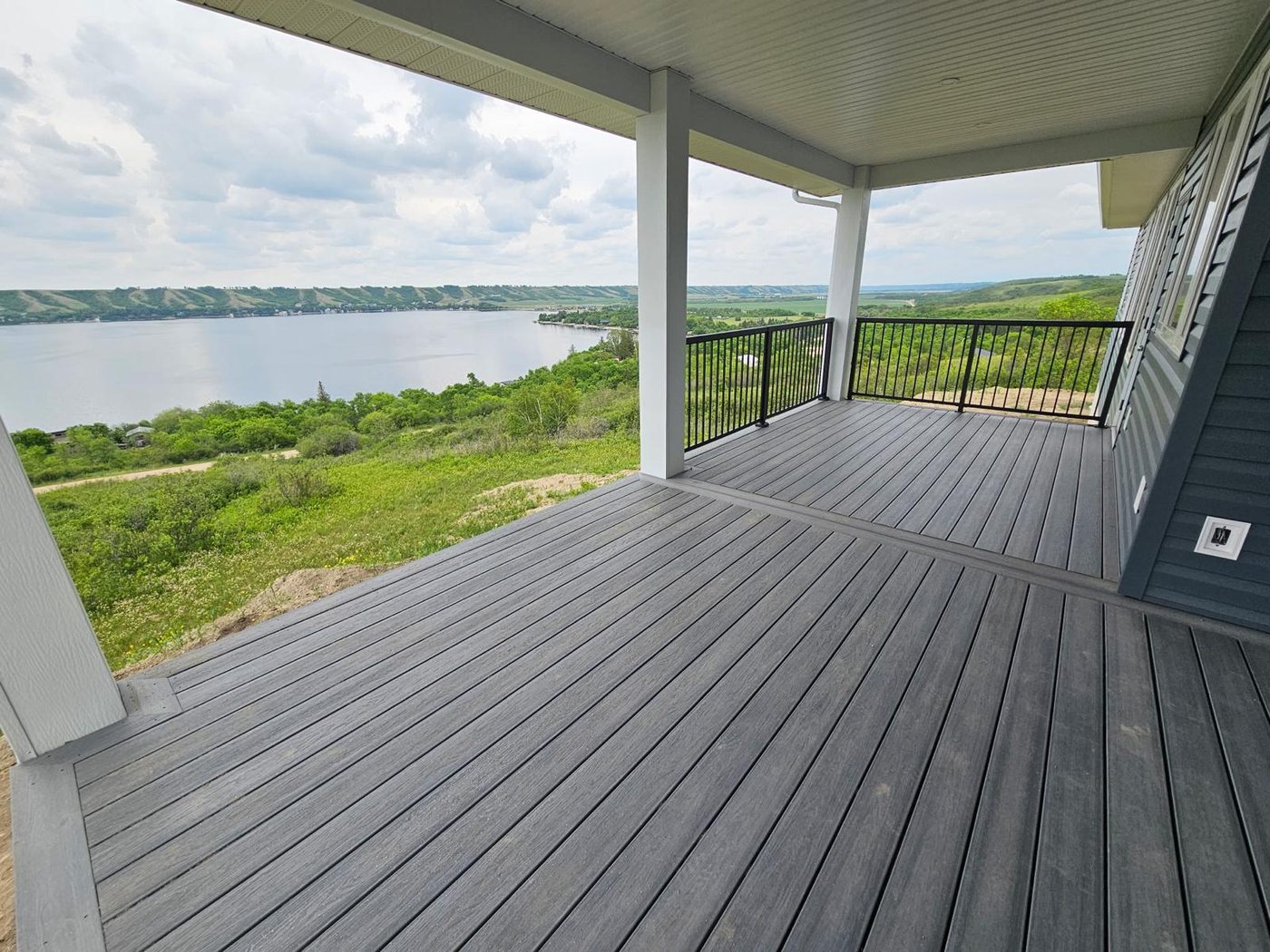 Custom composite deck build in Saskatchewan — Tall Guy Builds