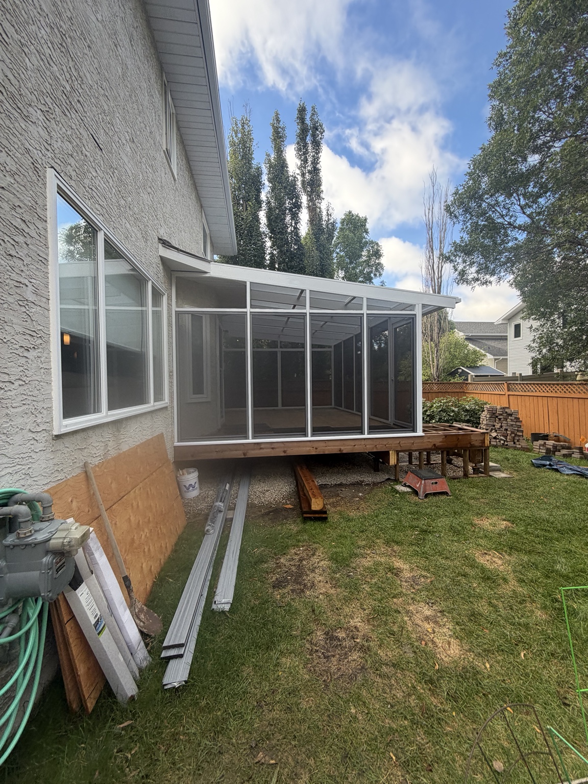 deck & screen room — view 3